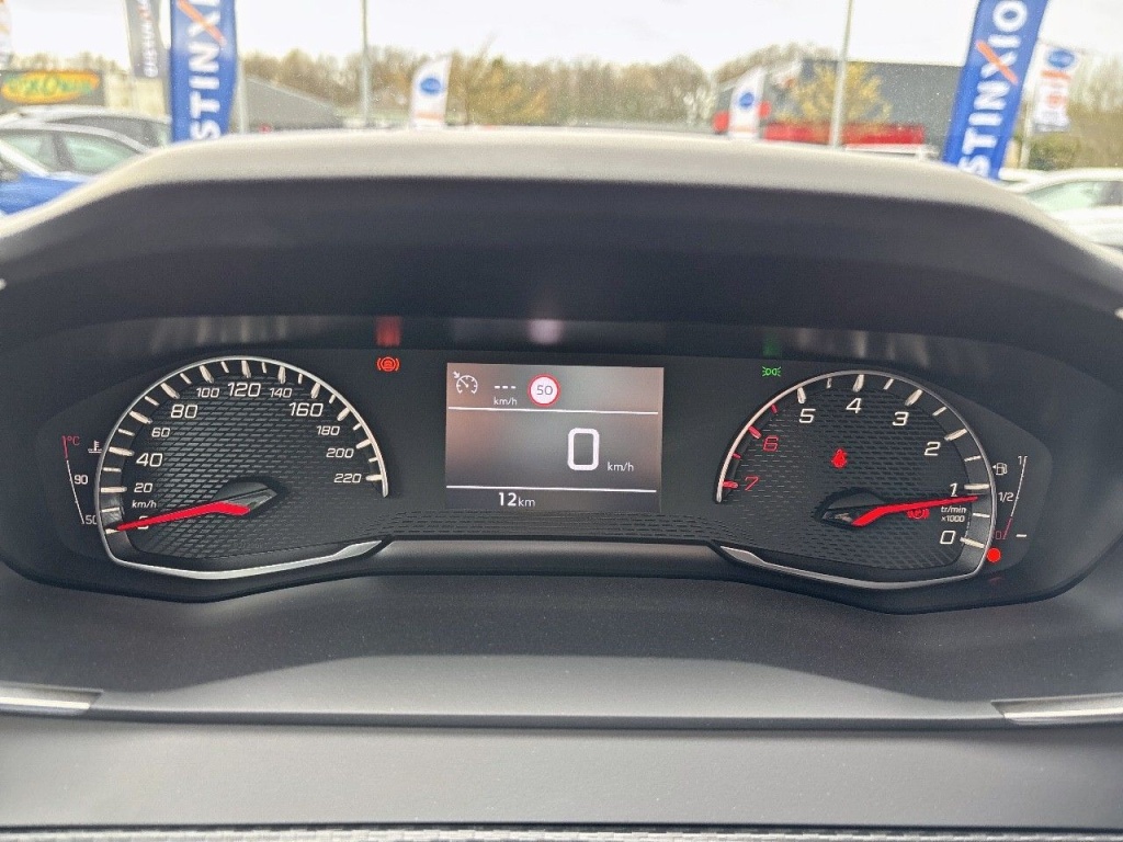 PEUGEOT 208 1.2 PURETECH 100CH ACTIVE - ref: 2-746133 - Photo 9