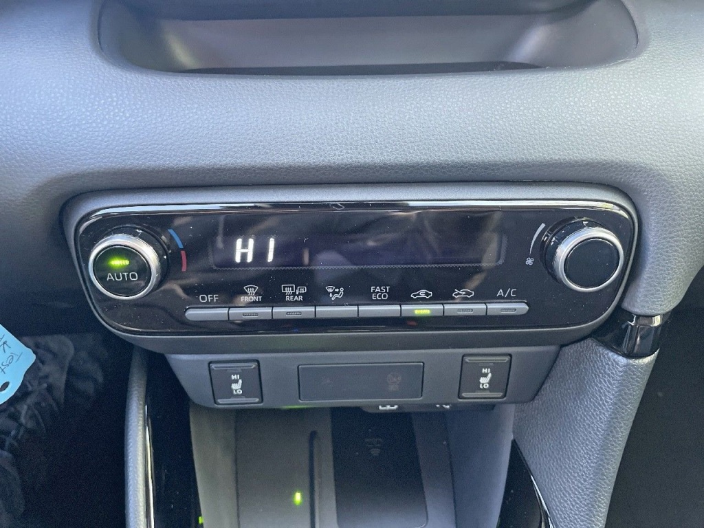 TOYOTA YARIS HYBRID 116CH E-CVT DESIGN - ref: 2-753915 - Photo 18