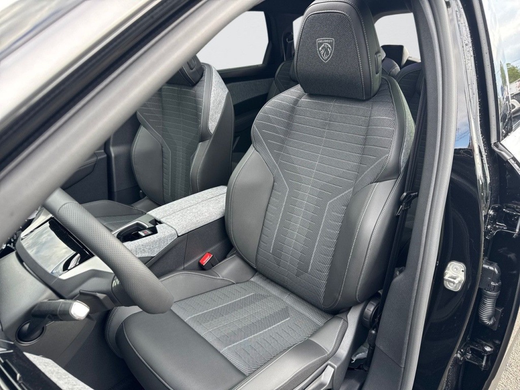 PEUGEOT 5008 HYBRID 136CH E-DCS6 GT - ref: 2-754425 - Photo 7