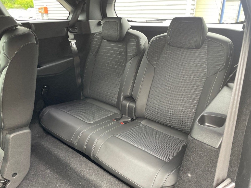 PEUGEOT 5008 HYBRID 136CH E-DCS6 GT - ref: 2-754843 - Photo 9