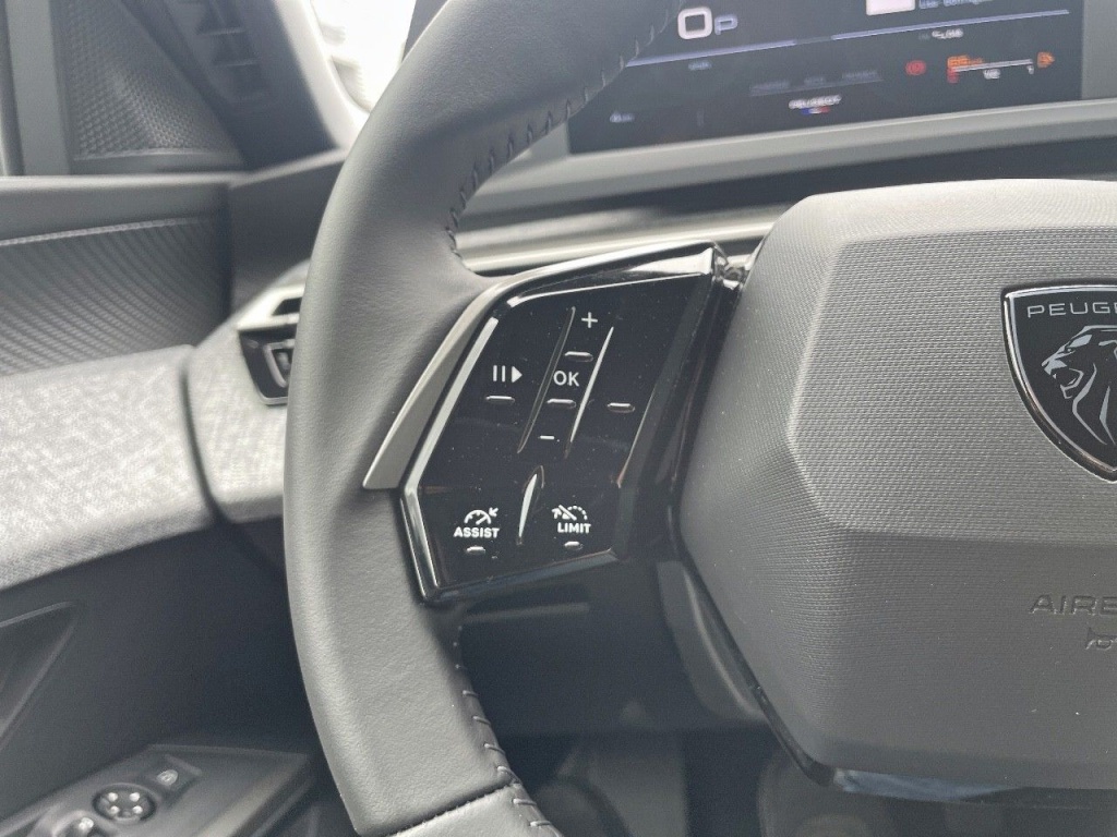PEUGEOT 5008 HYBRID 136CH E-DCS6 ALLURE - ref: 2-755200 - Photo 14