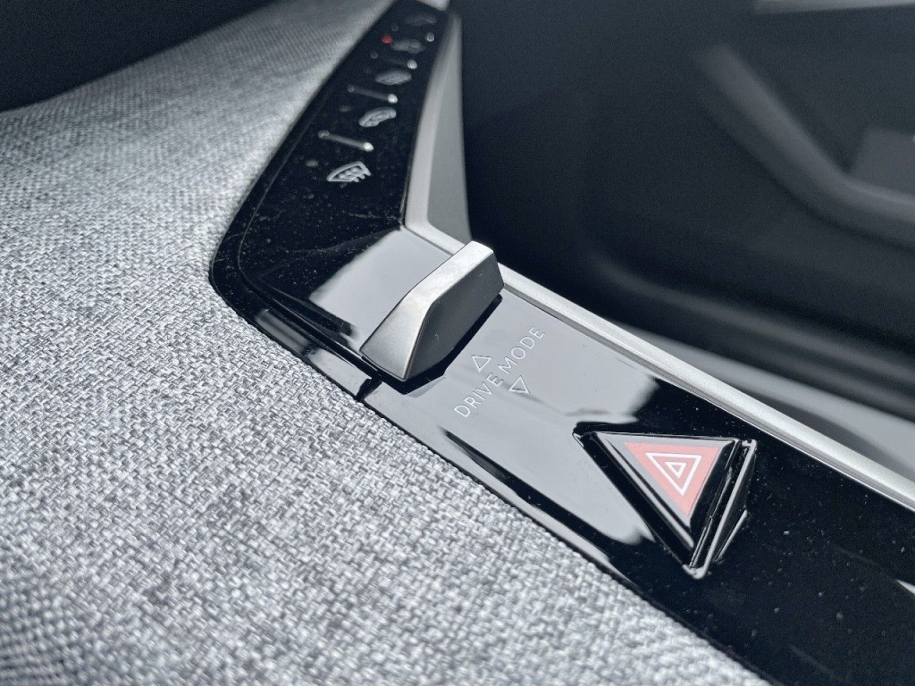 PEUGEOT 5008 HYBRID 136CH E-DCS6 ALLURE - ref: 2-755200 - Photo 19