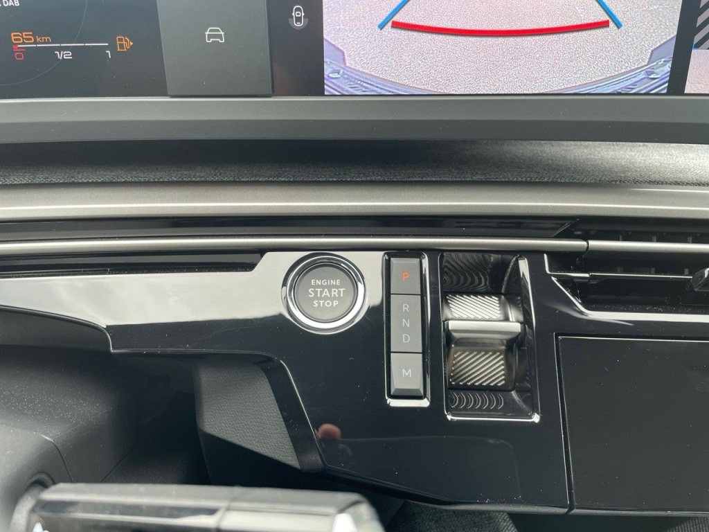 PEUGEOT 5008 HYBRID 136CH E-DCS6 ALLURE - ref: 2-755200 - Photo 6