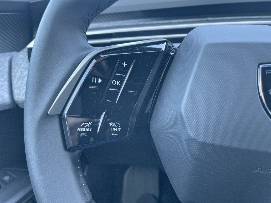 PEUGEOT 5008 HYBRID 136CH E-DCS6 ALLURE - ref: 2-755203 - Photo 14