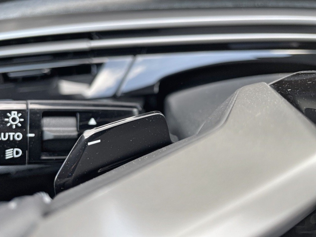 PEUGEOT 3008 HYBRID 136CH E-DCS6 ALLURE - ref: 2-755444 - Photo 14