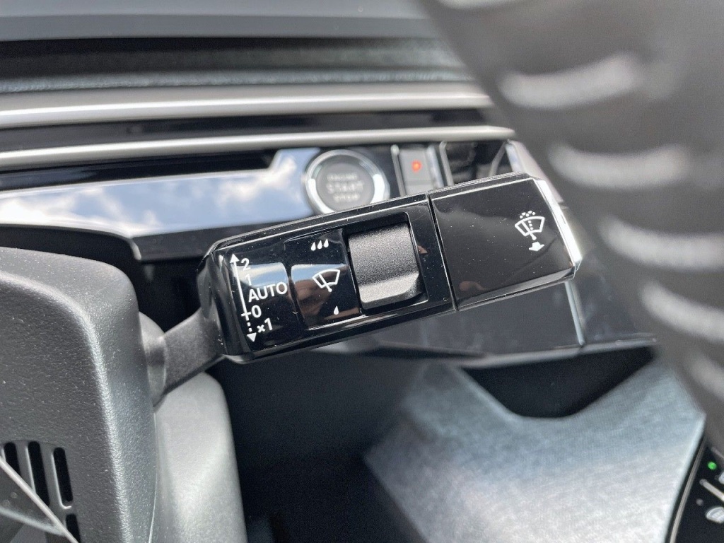 PEUGEOT 3008 HYBRID 136CH E-DCS6 ALLURE - ref: 2-755444 - Photo 9