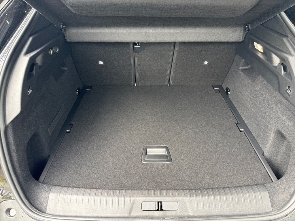 PEUGEOT 3008 HYBRID 136CH E-DCS6 GT - ref: 2-755451 - Photo 2