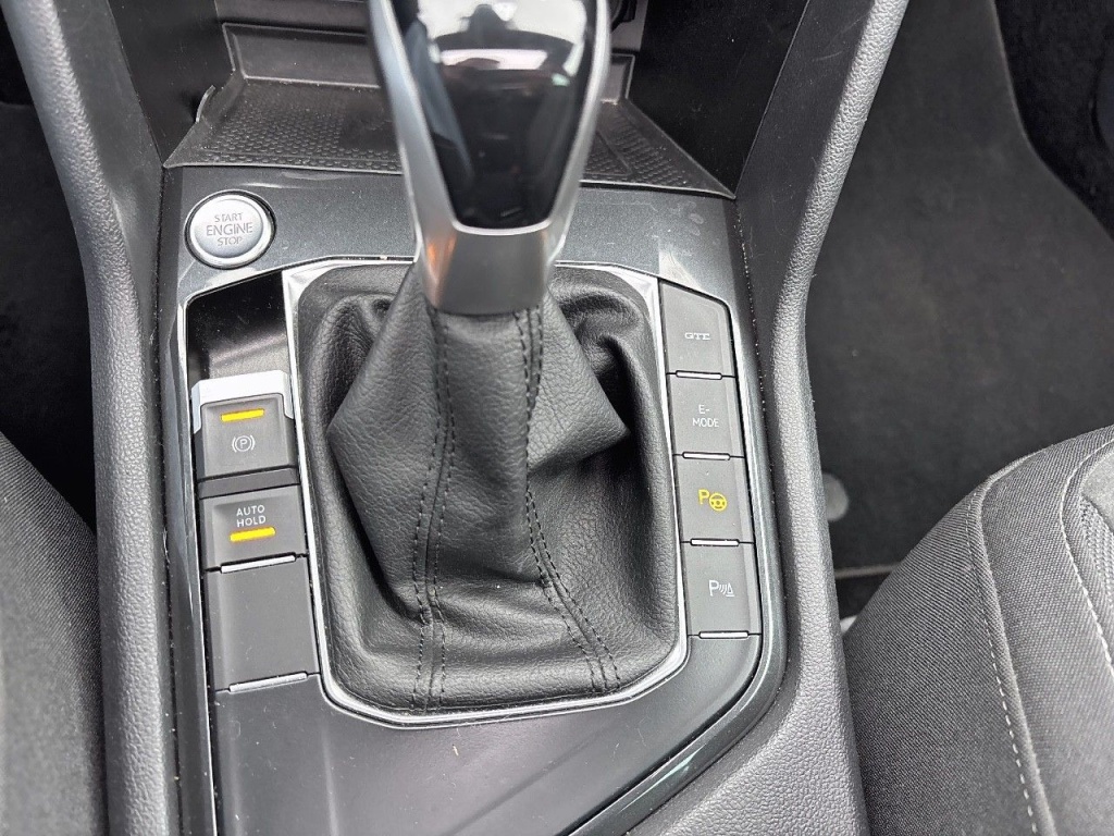 VOLKSWAGEN Tiguan 1.4 E-HYBRID 245CH DSG6 ELEGANCE - ref: 2-756214 - Photo 13