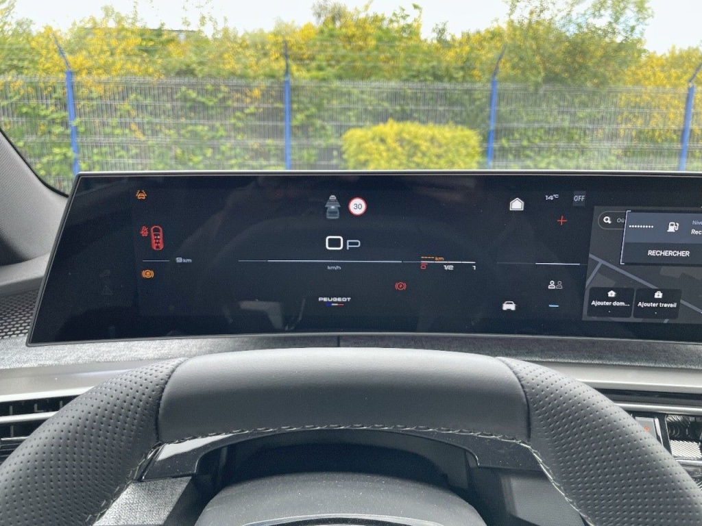 PEUGEOT 5008 HYBRID 136CH  E-DCS6 GT - ref: 2-758356 - Photo 13
