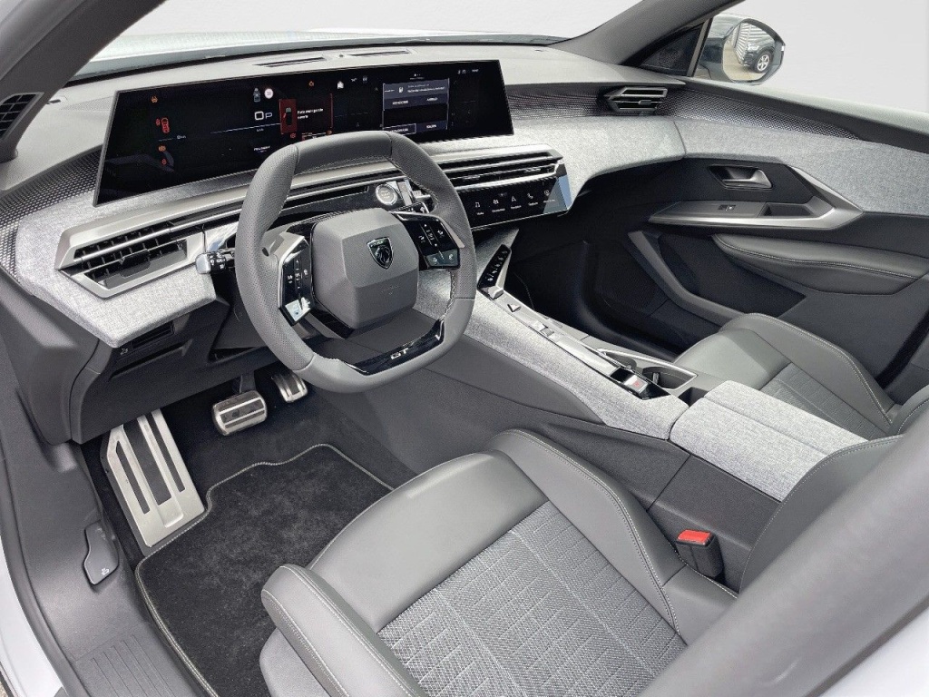 PEUGEOT 5008 HYBRID 136CH  E-DCS6 GT - ref: 2-758356 - Photo 3