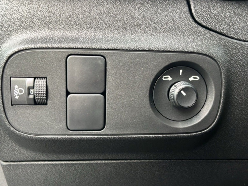 CITROEN C3 1.2 PURETECH 82CH PLUS - ref: 2-764578 - Photo 11