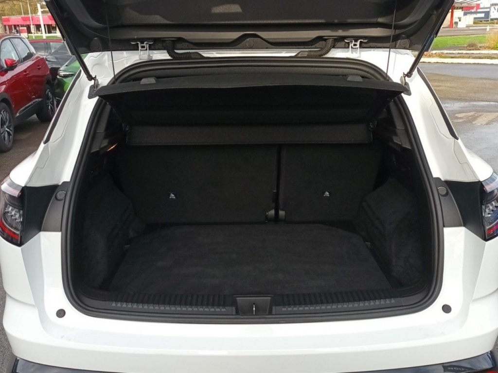 RENAULT Austral 1.2 E-TECH HYBRID 200CH BVA6 TECHNO - ref: 2-766225 - Photo 2