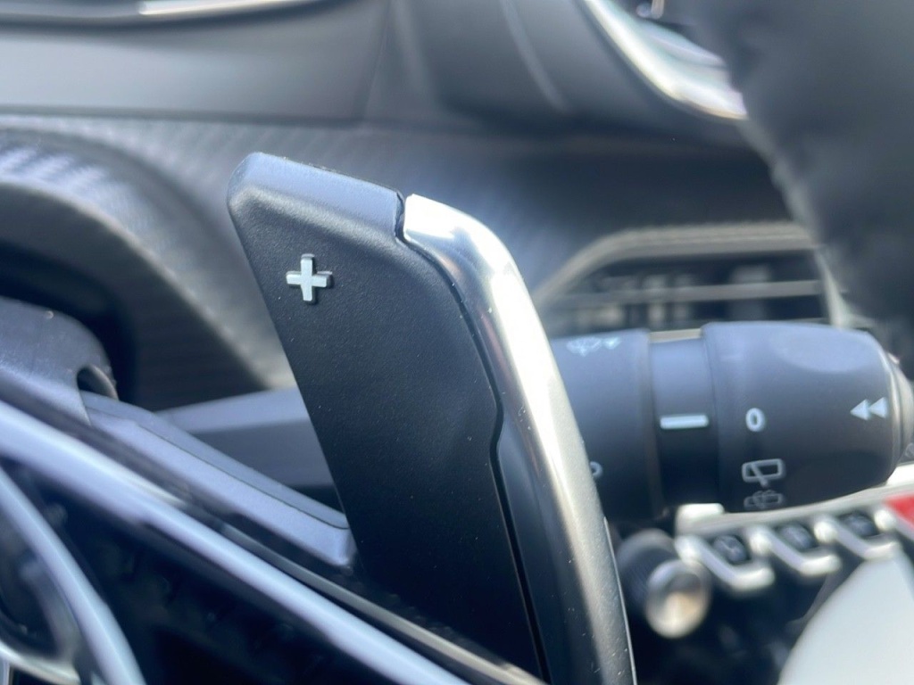 PEUGEOT 2008 HYBRID 136CH E-DCS6 ALLURE - ref: 2-766229 - Photo 13