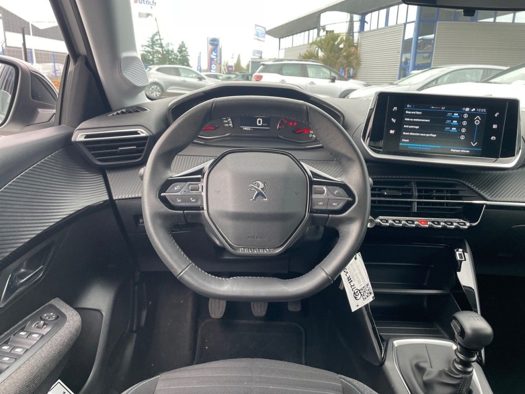 PEUGEOT 208 1.2 PURETECH 100CH STYLE - ref: 2-766858 - Photo 5