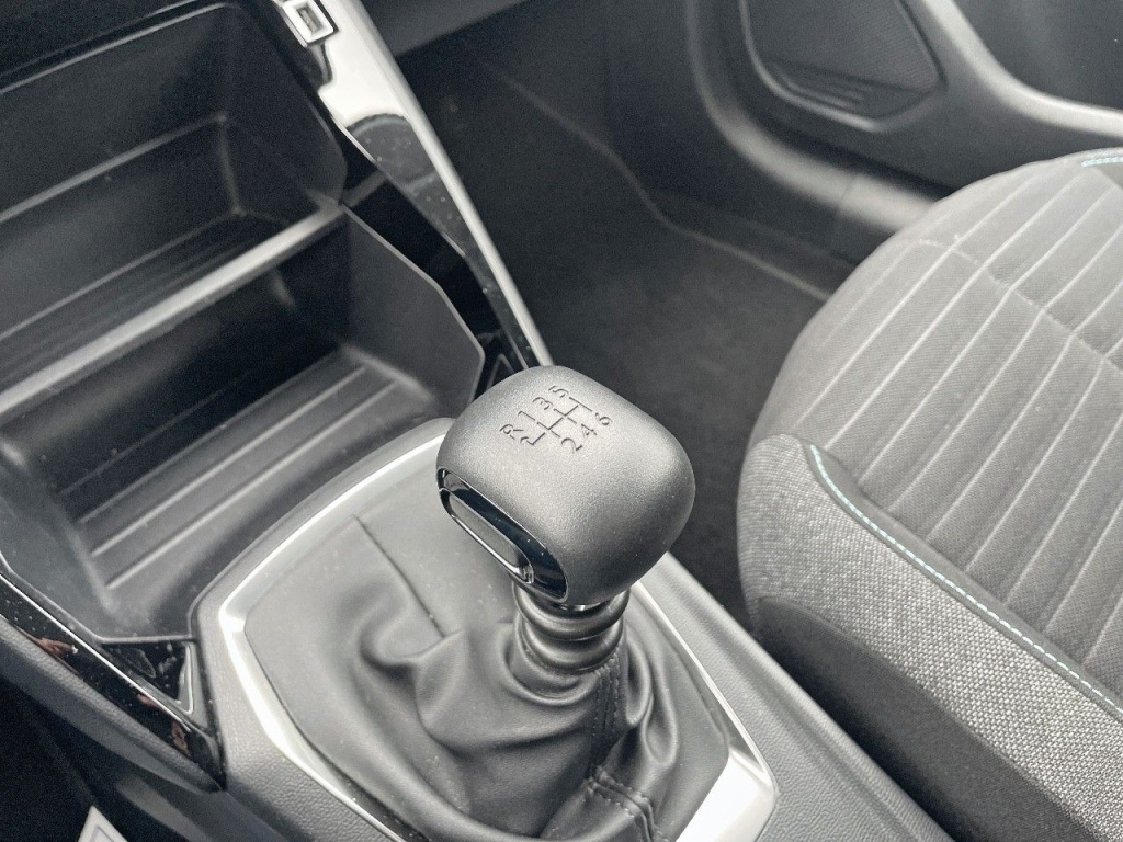 PEUGEOT 208 1.2 PURETECH 100CH STYLE - ref: 2-766858 - Photo 6