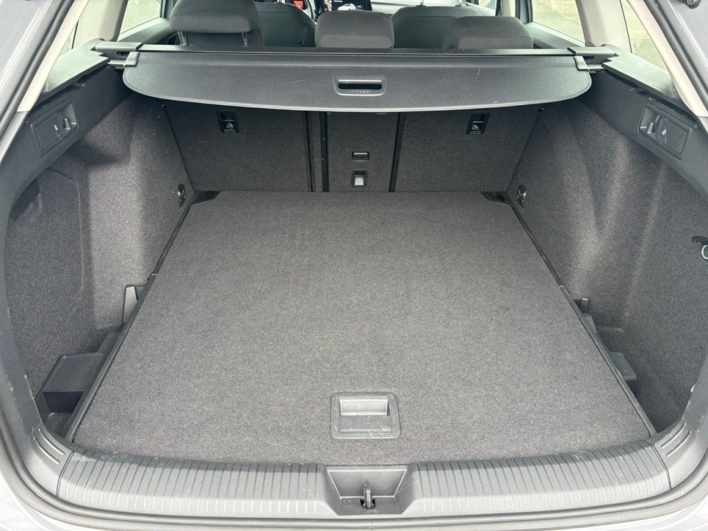 VOLKSWAGEN GOLF SW VIII 1.0 ETSI OPF 110 DSG7 LIFE BUSI. - ref: 2-768022 - Photo 2