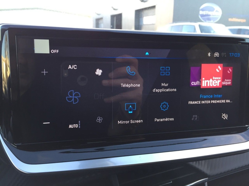 PEUGEOT 208 1.2 HYBRID 100CH E-DCS6 ALLURE - ref: 2-769069 - Photo 9