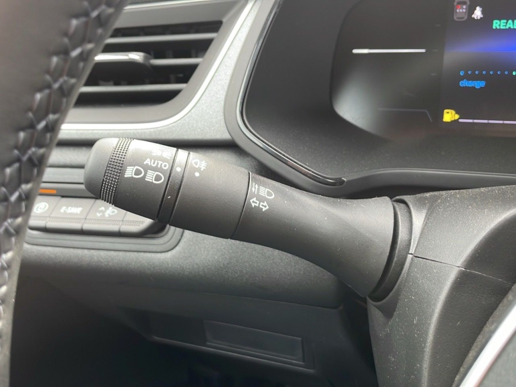 RENAULT Captur 1.6 E-TECH FULL HYBRID 145CH TECHNO - ref: 2-770008 - Photo 11