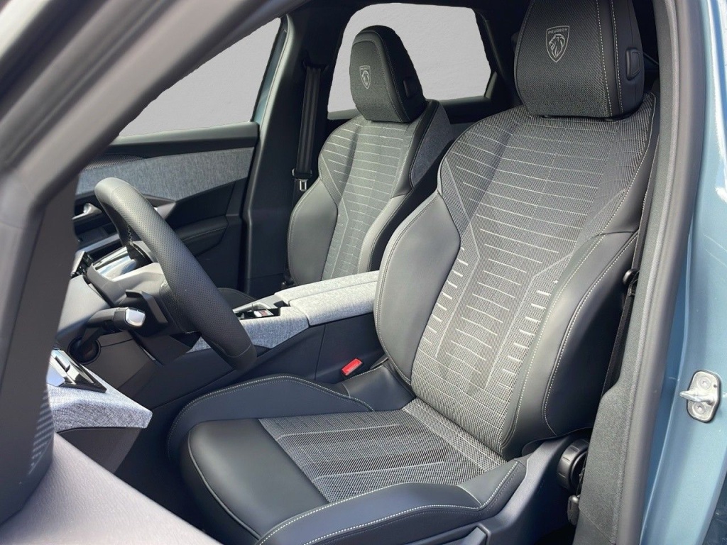 PEUGEOT 3008 1.2 HYBRID 136CH E-DCS6 GT - ref: 2-770970 - Photo 7