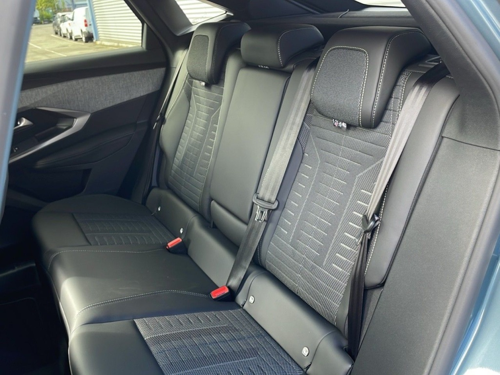 PEUGEOT 3008 1.2 HYBRID 136CH E-DCS6 GT - ref: 2-770970 - Photo 8