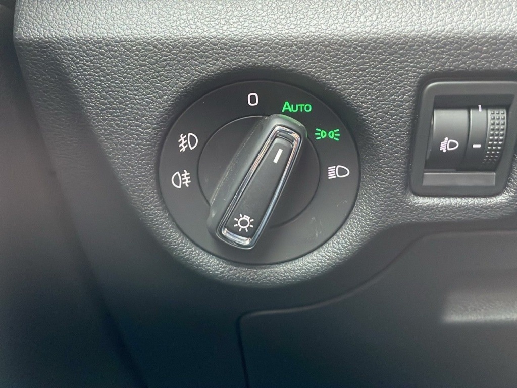 SKODA Kamiq 1.0 TSI 95CH SELECTION - ref: 2-775047 - Photo 15