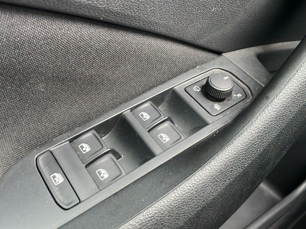 SKODA Kamiq 1.0 TSI 95CH SELECTION - ref: 2-775047 - Photo 16