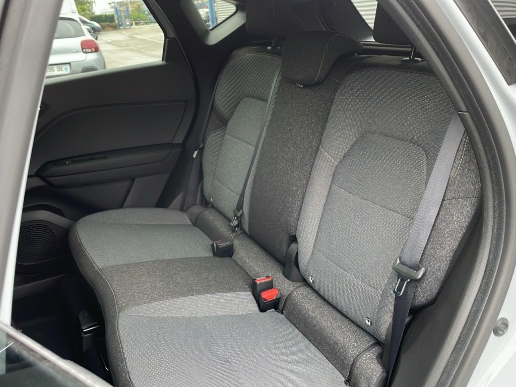 RENAULT Captur E-TECH F.HYBRID 145CH TECHNO - ref: 2-777286 - Photo 8