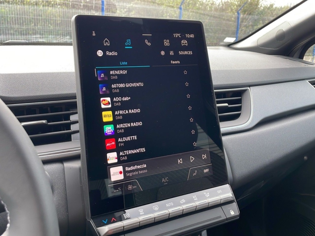 RENAULT Captur 1.6 E-TECH FULL HYBRID 145CH TECHNO - ref: 2-778294 - Photo 18