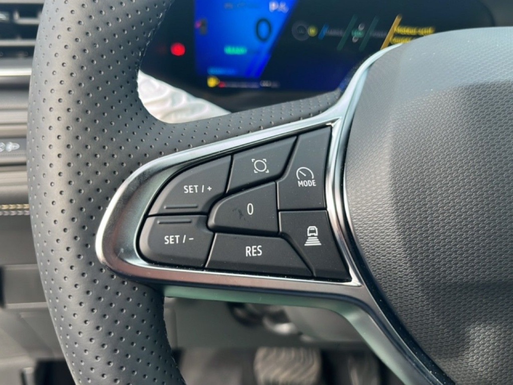 RENAULT Symbioz 1.6 E-TECH FULL HYBRID 145CH ICONIC - ref: 2-781138 - Photo 17