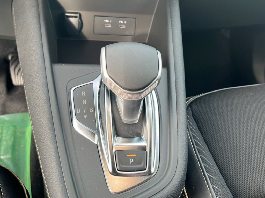 RENAULT Symbioz 1.6 E-TECH FULL HYBRID 145CH ICONIC - ref: 2-781138 - Photo 6