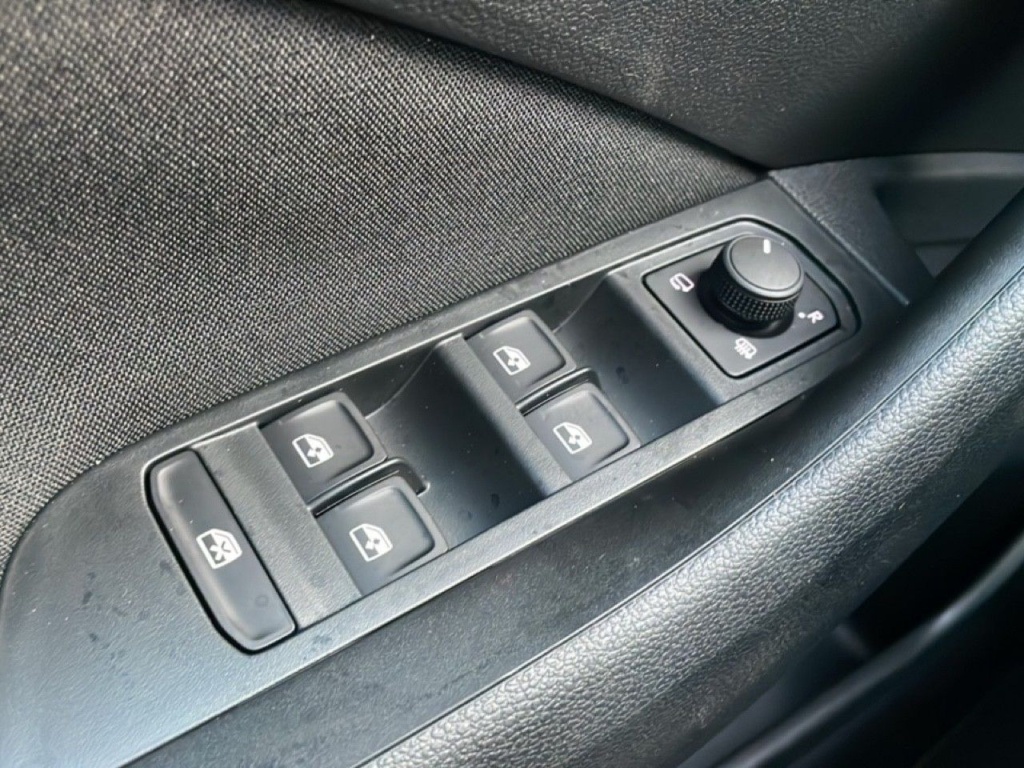 SKODA Kamiq 1.0 TSI 115CH DSG7 SELECTION - ref: 2-784041 - Photo 18