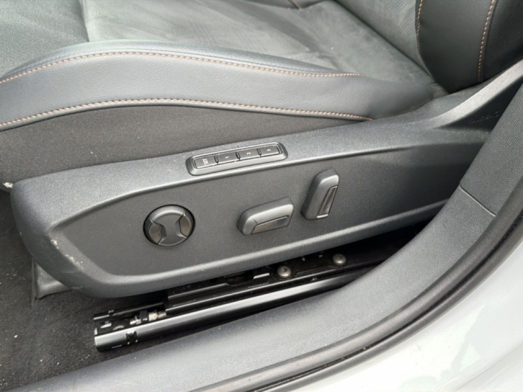 CUPRA Formentor 1.5 eTSI 150CH DSG7 - ref: 2-790076 - Photo 11