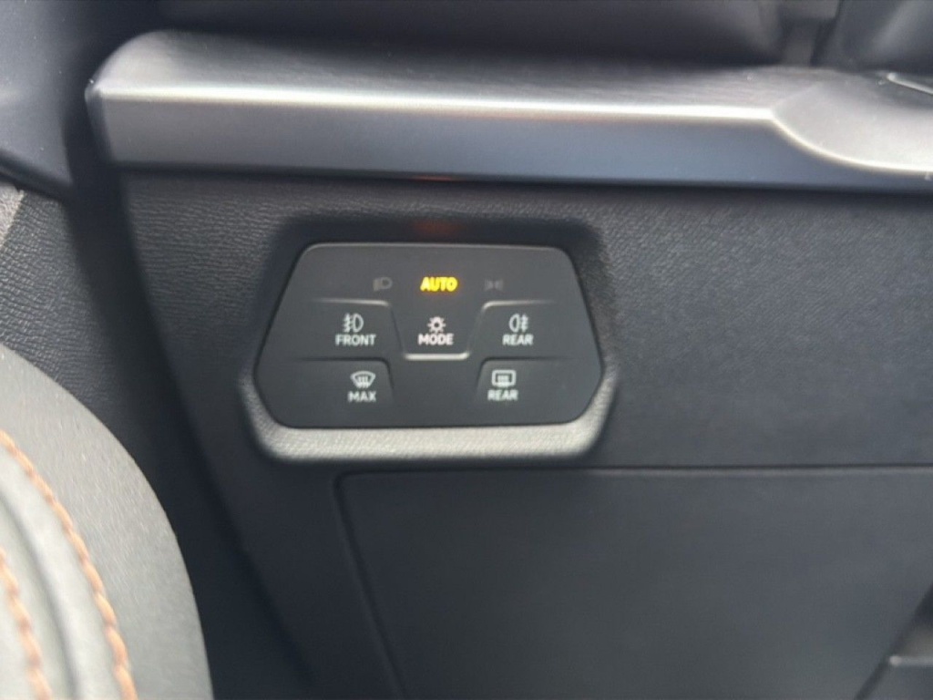 CUPRA Formentor 1.5 eTSI 150CH DSG7 - ref: 2-790076 - Photo 17