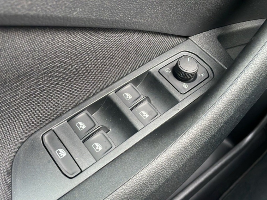 SKODA Kamiq 1.0 TSI 115CH DSG7 SELECTION - ref: 2-790319 - Photo 18