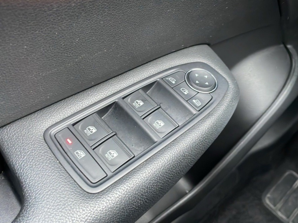 RENAULT Arkana 1.3 MILD HYBRID 140CH EDC EVOLUTION - ref: 2-790474 - Photo 18