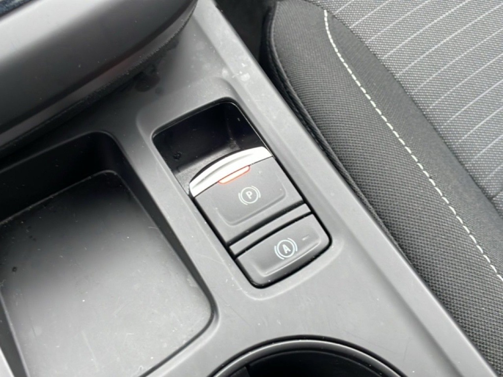 RENAULT Arkana 1.3 MILD HYBRID 140CH EDC EVOLUTION - ref: 2-790474 - Photo 19