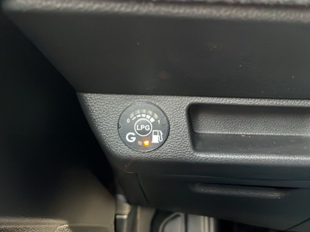 RENAULT Clio V 1.0 ECO-G 100CH TECHNO - ref: 2-790804 - Photo 17