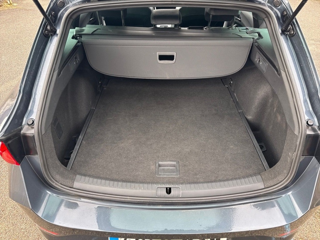 CUPRA Leon Sportstourer 1.5 ETSI 150CH DSG - ref: 2-792729 - Photo 2