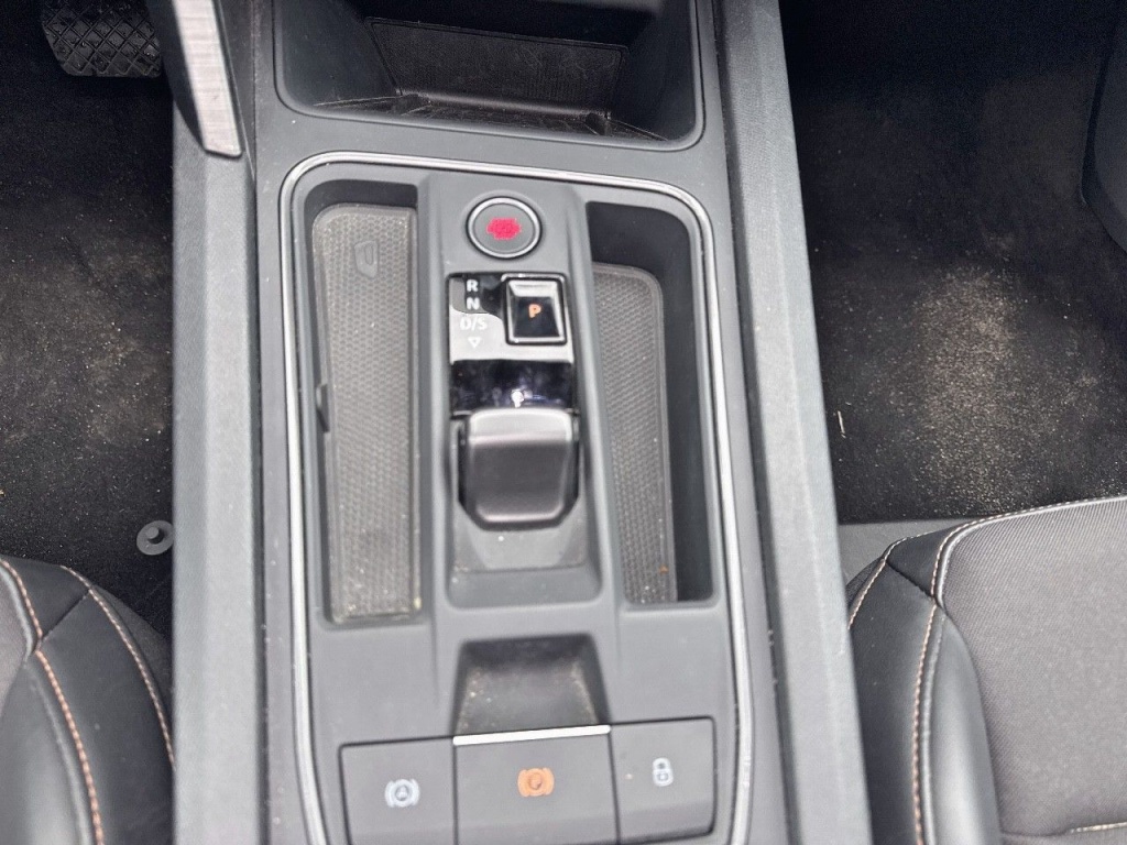 CUPRA Leon Sportstourer 1.5 ETSI 150CH DSG - ref: 2-792729 - Photo 6