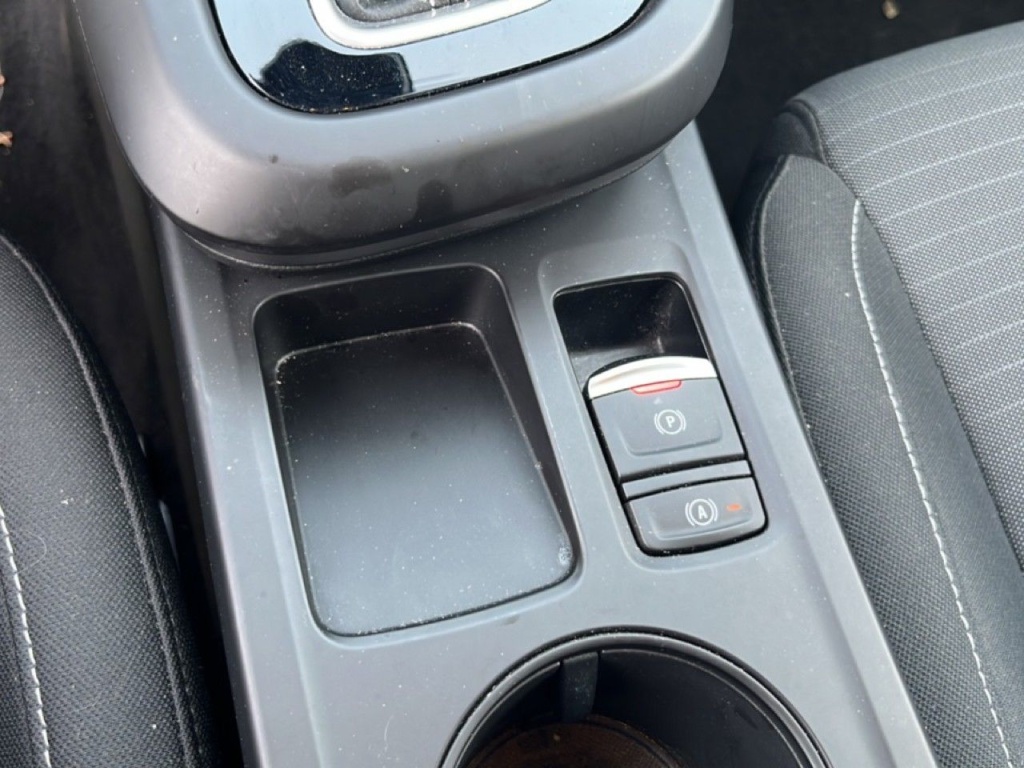 RENAULT Arkana 1.3 MILD HYBRID 140CH EDC EVOLUTION - ref: 2-793232 - Photo 17