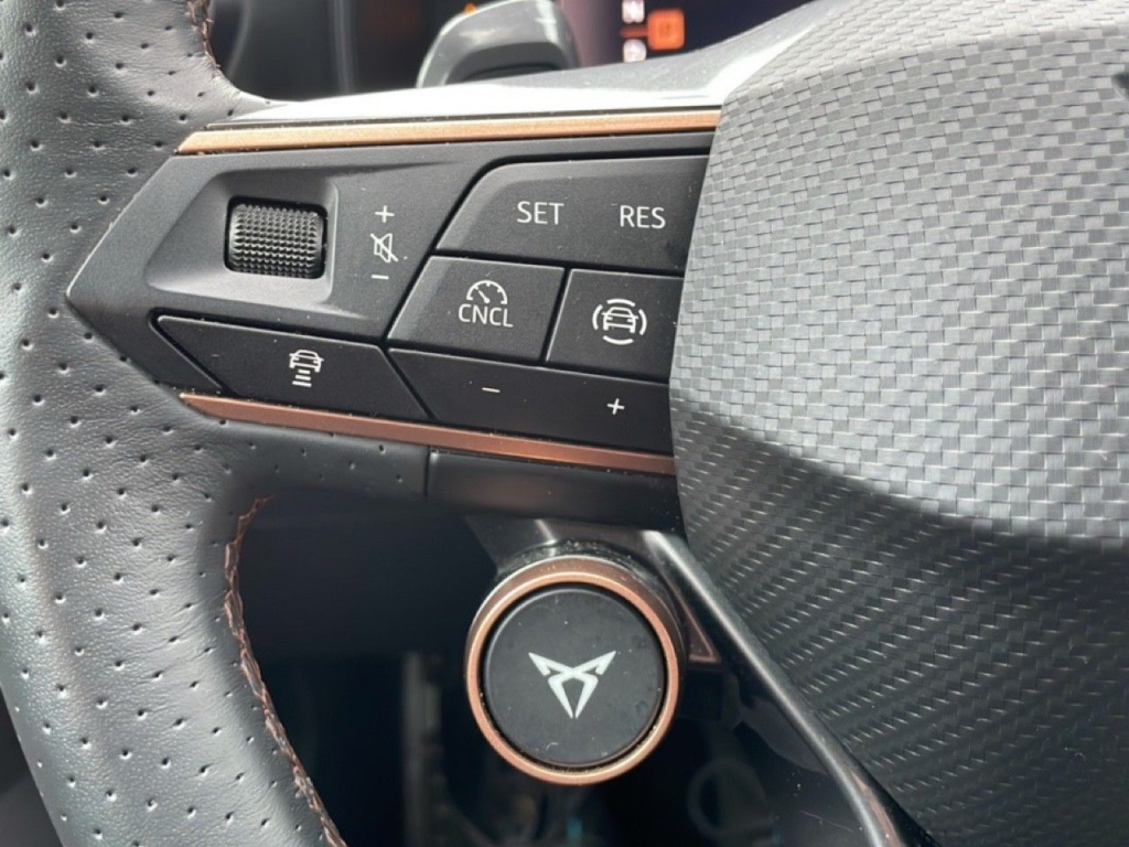 CUPRA Formentor 1.5 eTSI 150CH DSG7 - ref: 2-793252 - Photo 16