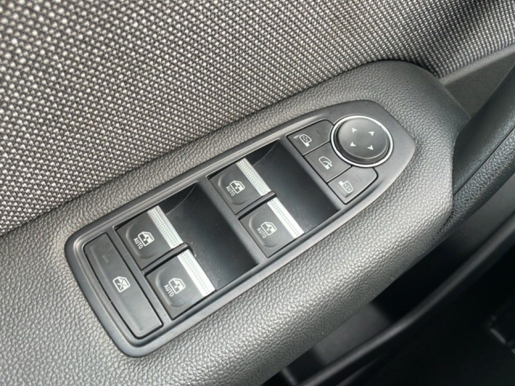 RENAULT Captur 1.0 ECO-G 100CH TECHNO - ref: 2-793401 - Photo 16