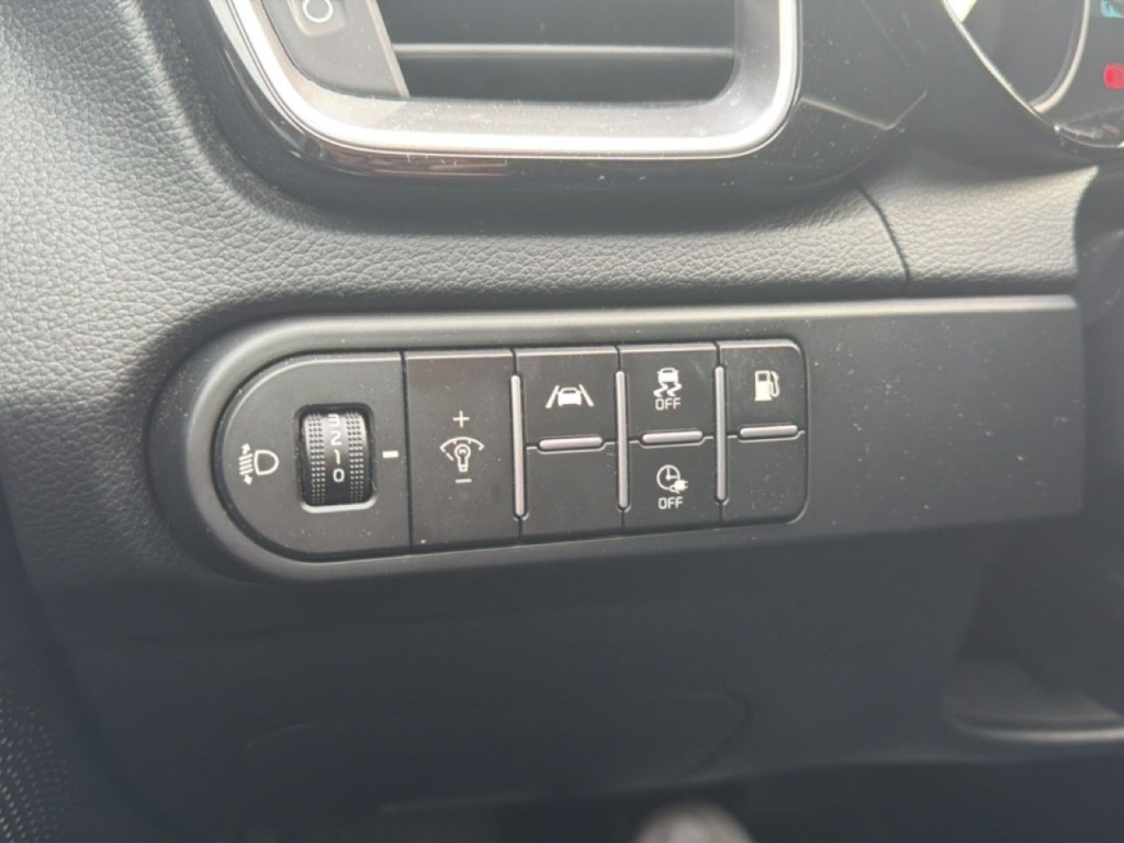 KIA Ceed SW 1.6 GDI PHEV 141CH DCT6 ACTIVE - ref: 2-800232 - Photo 13