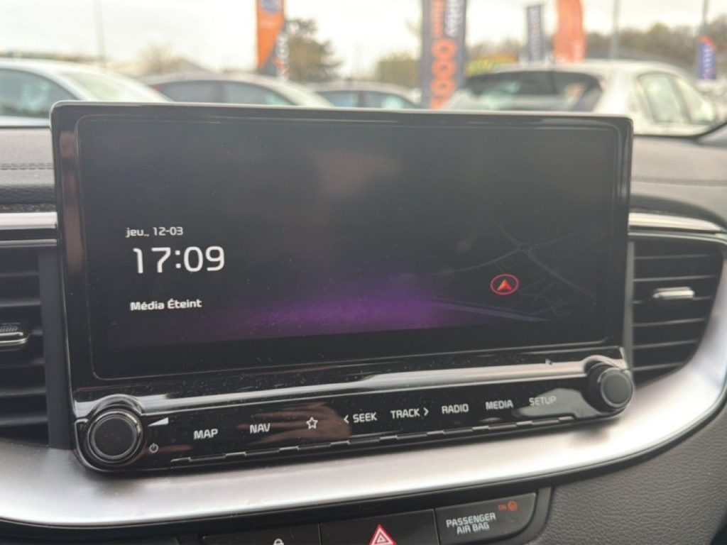 KIA Ceed SW 1.6 GDI PHEV 141CH DCT6 ACTIVE - ref: 2-800232 - Photo 16