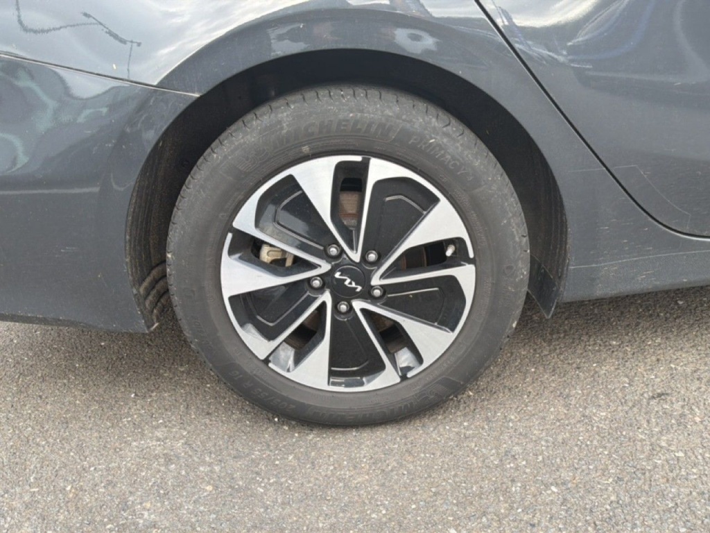 KIA Ceed SW 1.6 GDI PHEV 141CH DCT6 ACTIVE - ref: 2-800232 - Photo 9