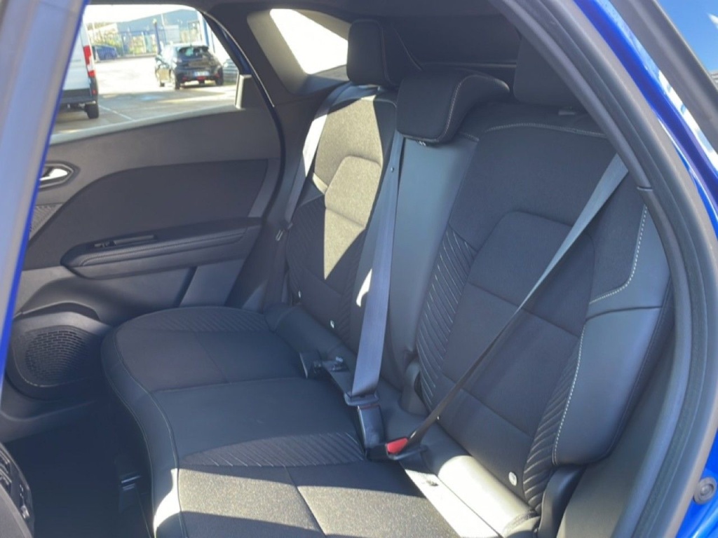 RENAULT Symbioz 1.6 E-TECH FULL HYBRID 145CH ICONIC - ref: 2-800787 - Photo 8