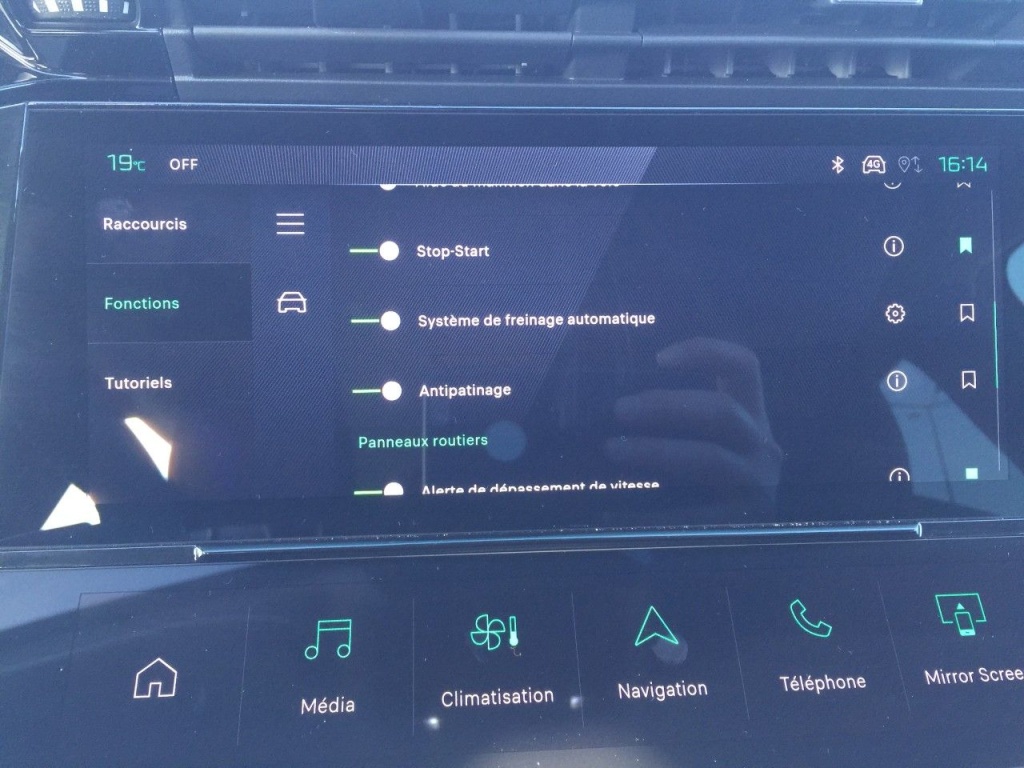 PEUGEOT 308 1.2 HYBRID 145CH e-DCS6 ALLURE - ref: 2-801707 - Photo 10