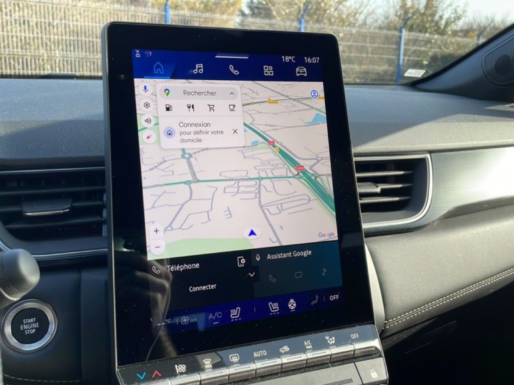 RENAULT Symbioz 1.6 E-TECH FULL HYBRID 145CH ICONIC - ref: 2-801905 - Photo 19