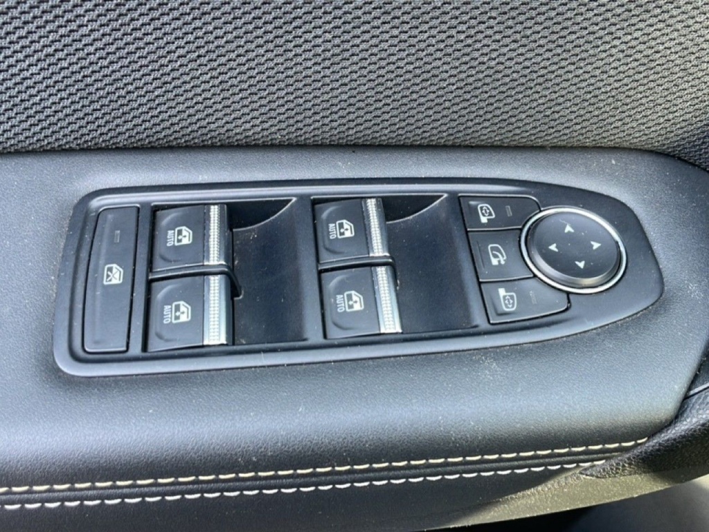 RENAULT Symbioz 1.6 E-TECH FULL HYBRID 145CH ICONIC - ref: 2-801919 - Photo 16