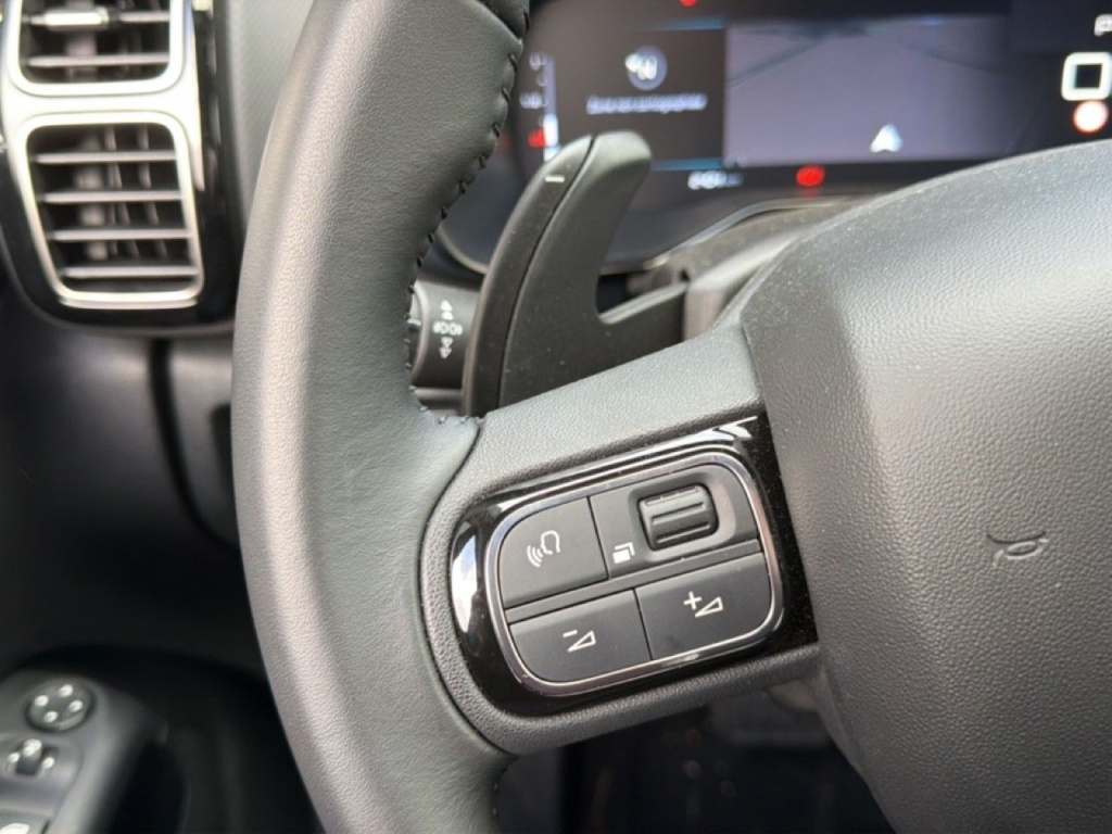 CITROEN C5 Aircross 1.2 HYBRIDE 145CH e-DCS6 MAX - ref: 2-802153 - Photo 11